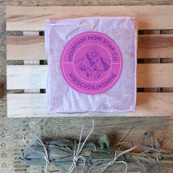 Hibiscus&Jasmine glycerin bar soap & body butter for face and body - Picture 5 of 7